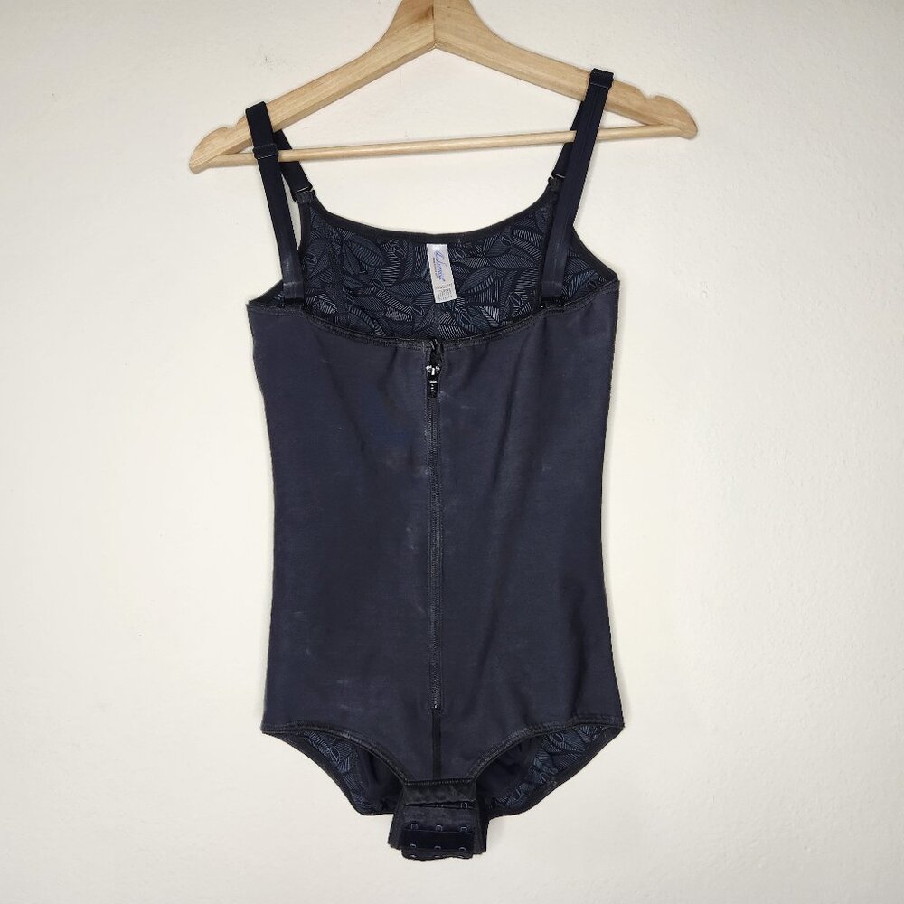 Leonisa PowerSlim Open Bust Butt Lifter Body Shaper Braless